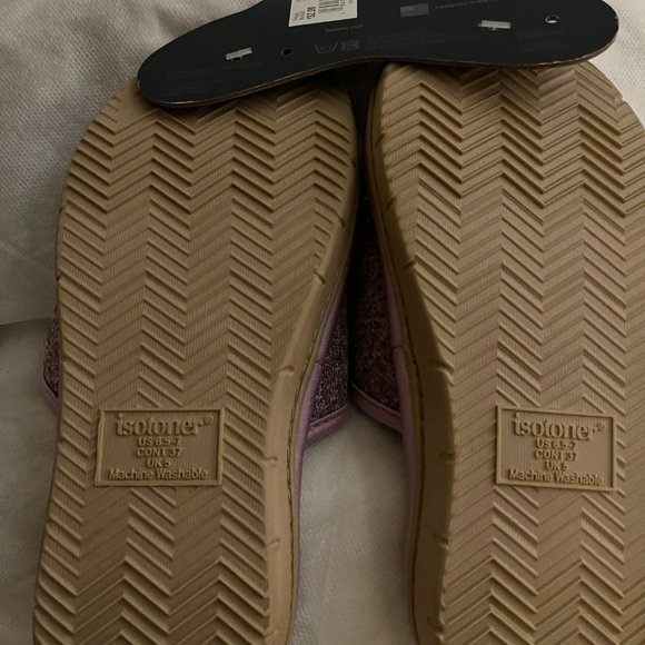 BNWT Isotoner Slip-On Slippers (6.5-7)-$25 for 2 | Shoe Sale Promo | Items $25 - Picture 3 of 3